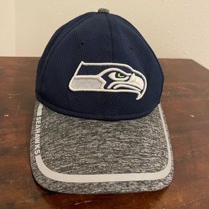 New Era NFL Seattle Seahawks 9Forty Strapback Hat Navy REFLECTIVE WOMENS !!